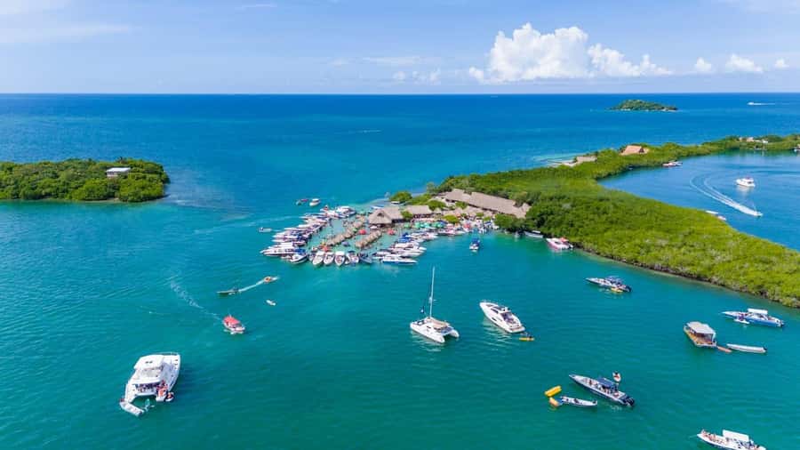 CARTAGENA: 4 islands by sport boat +oceanarium tickets - Key points before you book