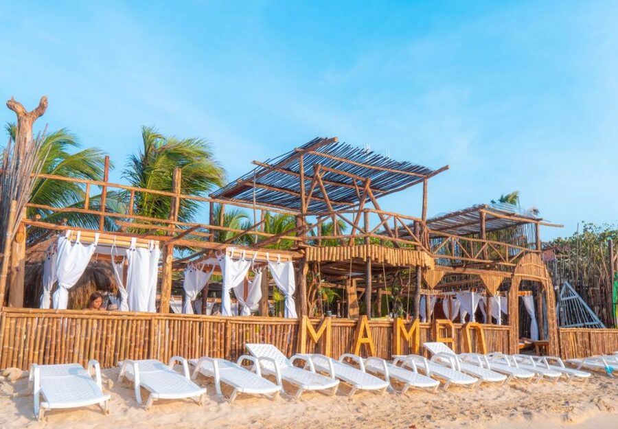 Cartagena: 5 Island Boat Tour with Night Bioluminescent Stop - Cholón, a short stop with a social feel
