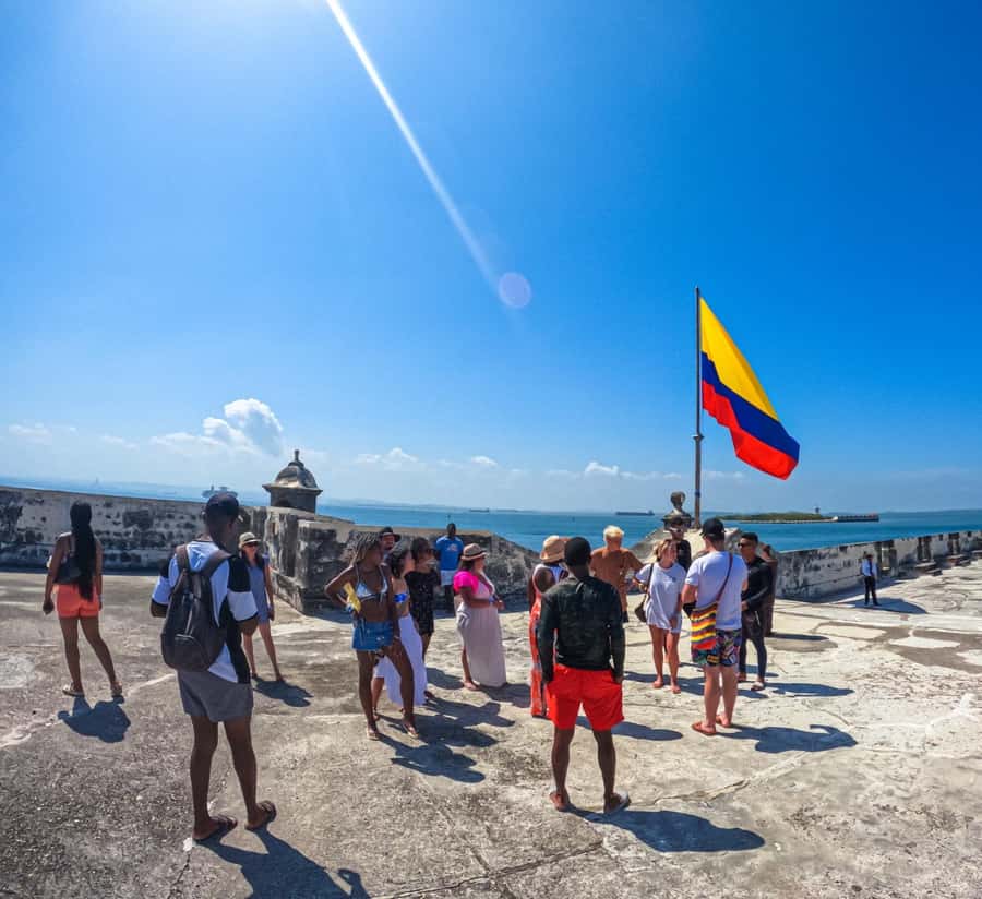 Cartagena: 5 Island Boat Tour with Night Bioluminescent Stop - Guides, language, and the pace of the day