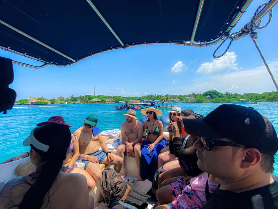 Cartagena: 5 Rosario Islands Tour with Snorkeling and Lunch - Who will enjoy this island day most?