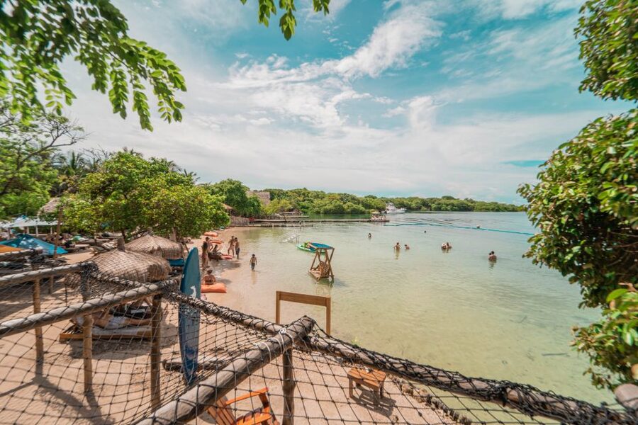 Cartagena: Islabela Islands Boat Trip with Lunch & Cocktail - Practical booking advice for a smoother day