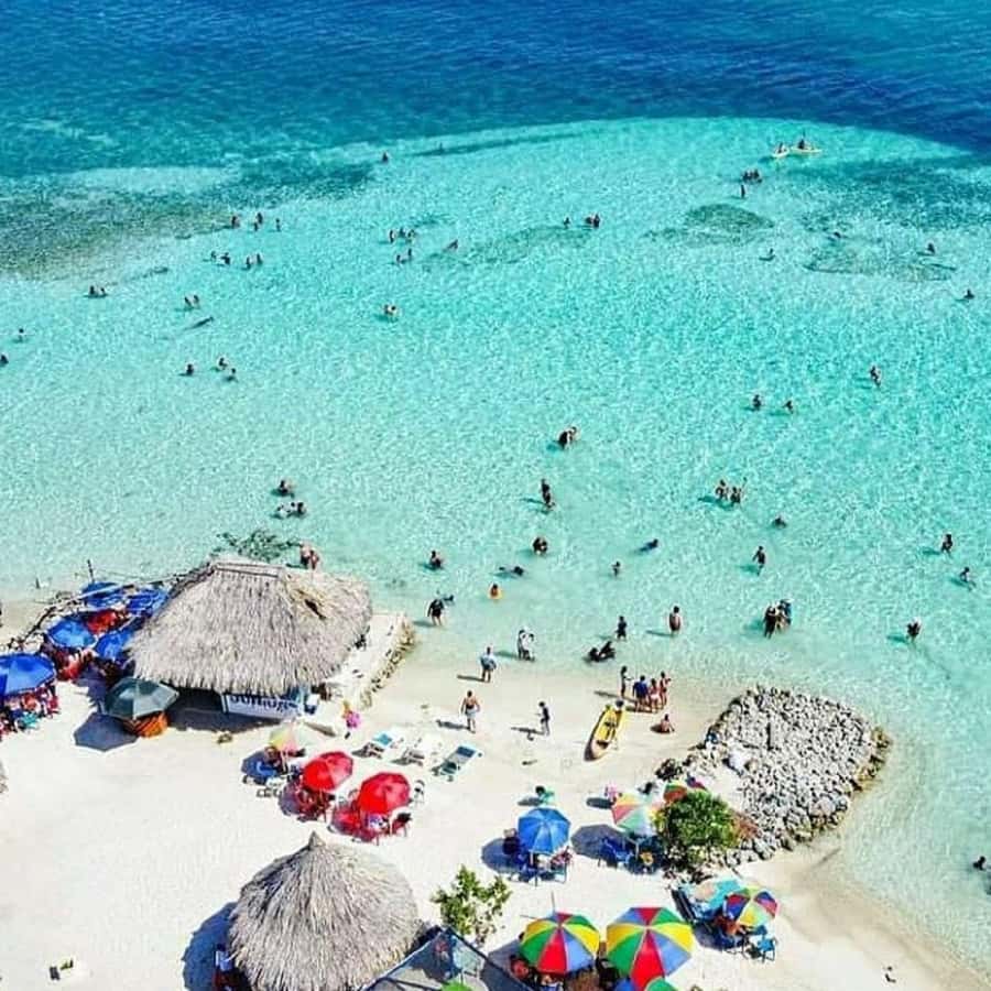 cartagena: Mucura and Santa Cruz Islands Tour spectacular - What the $120 price really covers
