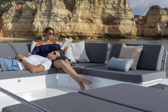 Catamaran cruise in the Frioul Archipelago in Marseille - Finding Port de Corbières at 9:45