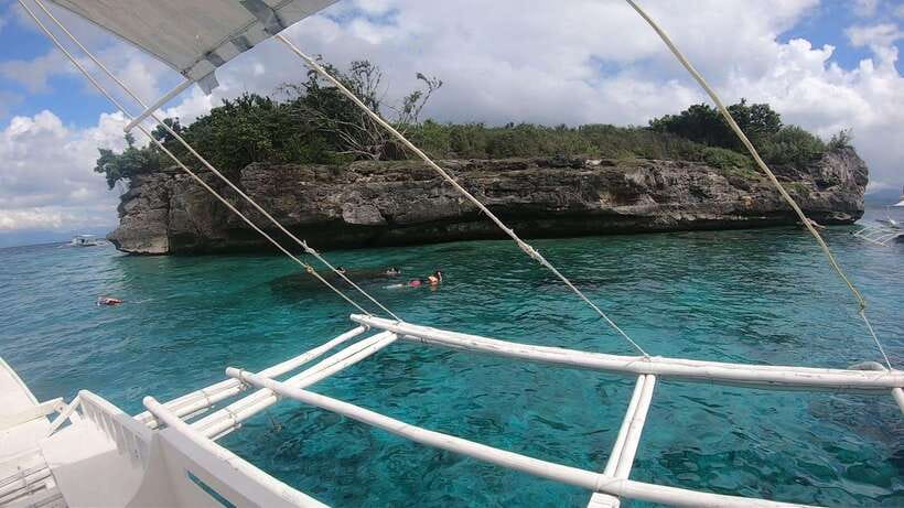 Cebu: Moalboal Island Hopping & Kawasan Falls Adventure - Should you book the Moalboal and Kawasan Falls tour?