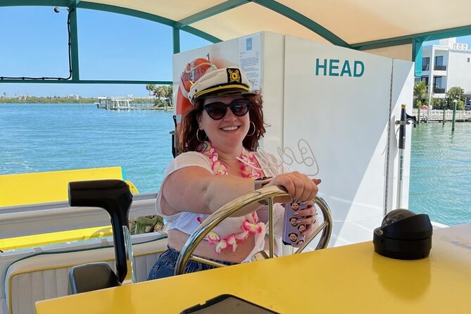 Clearwater Island Hop and Dolphin Watch with Swimming - Looking for dolphins and local birds