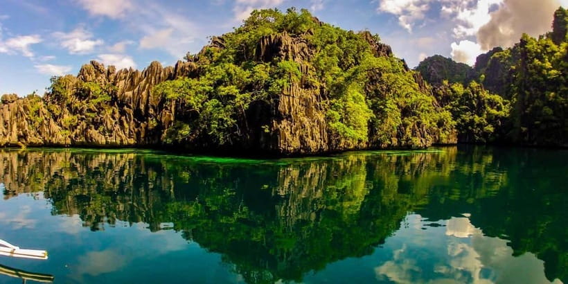 Coron: Complete Island Hopping Guided Tour with Lunch - Five things to know before you book