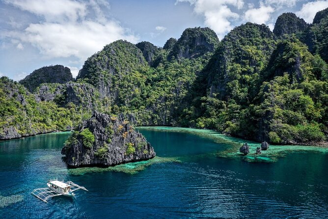 Coron Island Hopping Tour B with Skeleton Wreck & Barracuda Lake - Why Tour B makes sense for a day in Coron