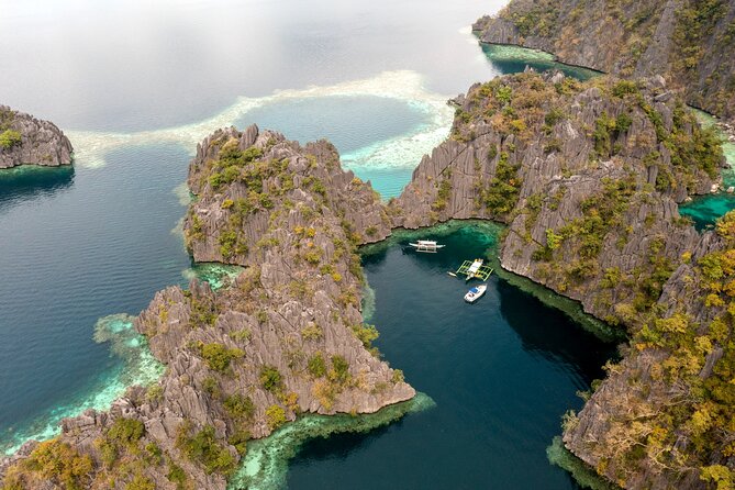 Coron Island Hopping Tour: via Private Yacht - A private day on Coron’s water