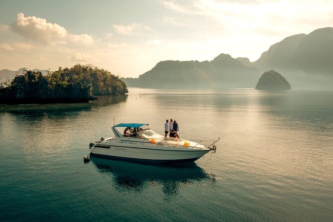 Coron Island Hopping Tour: via Private Yacht - Twin Lagoon brings the most variety