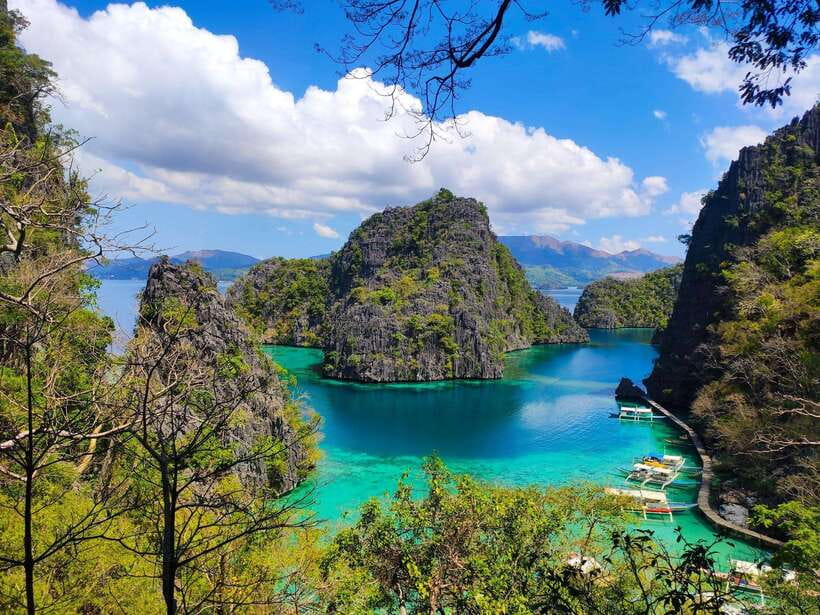 Coron: Super Ultimate Island-Hopping with Lunch & Transfers - CYC Beach offers shallow water and mangrove shade