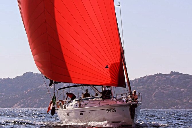 Daily sailing trip in the La Maddalena Archipelago - Santa Maria and the Final Swim