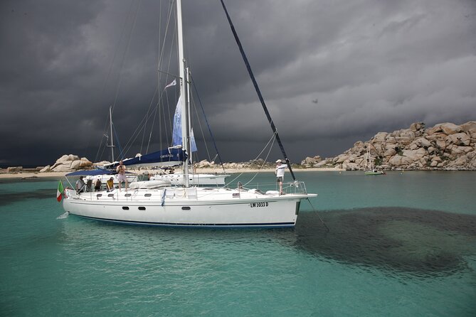Daily sailing trip in the La Maddalena Archipelago - Sailing Depends on the Wind