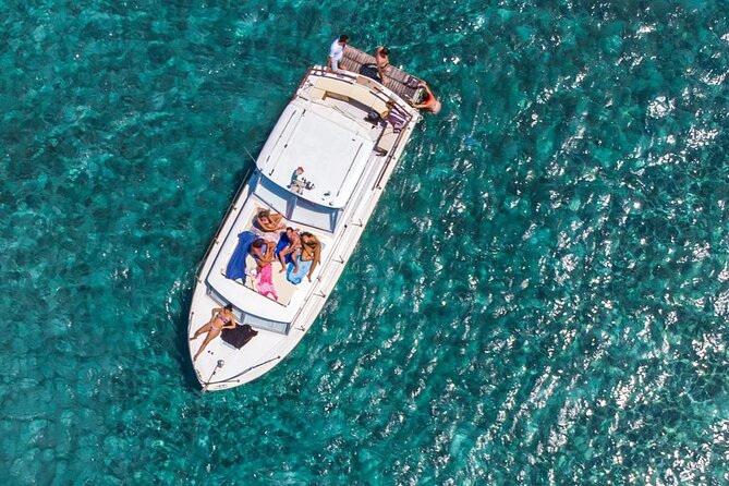 Day on a boat in the archipelago of La Maddalena with lunch - What the $1,917 price really means