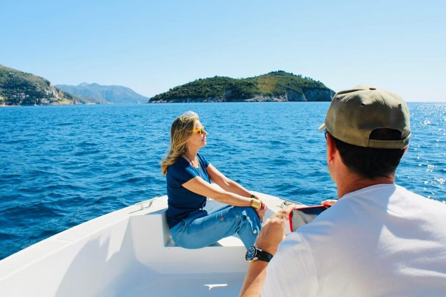 Dubrovnik: 6 hours Blue cave & Elaphiti with optional lunch - Unlimited drinks make the slow pace work