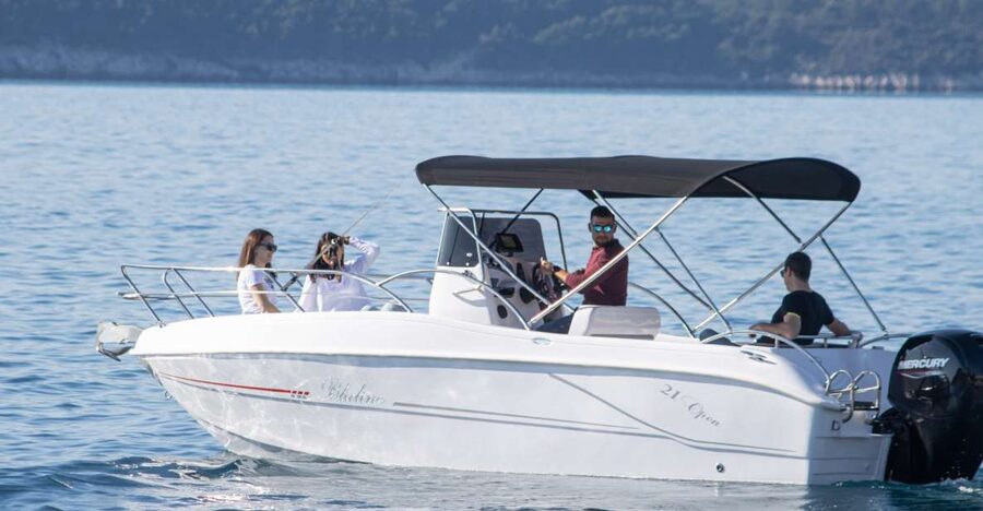 Dubrovnik: Elaphite Islands and Blue Cave Private Tour - Key points at a glance