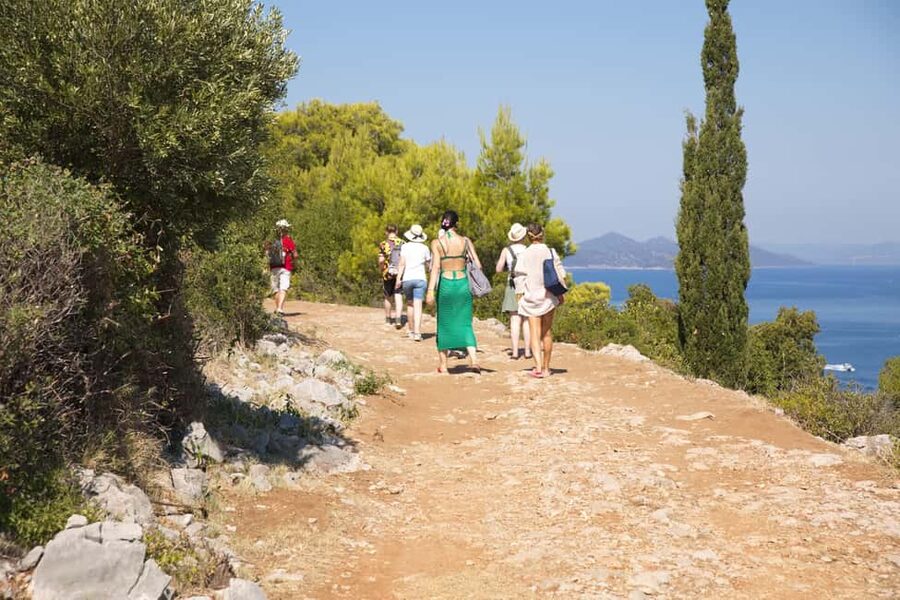 Dubrovnik: Elaphiti Island Luxury Pirate Ship Cruise - The Guides and Crew Make a Real Difference