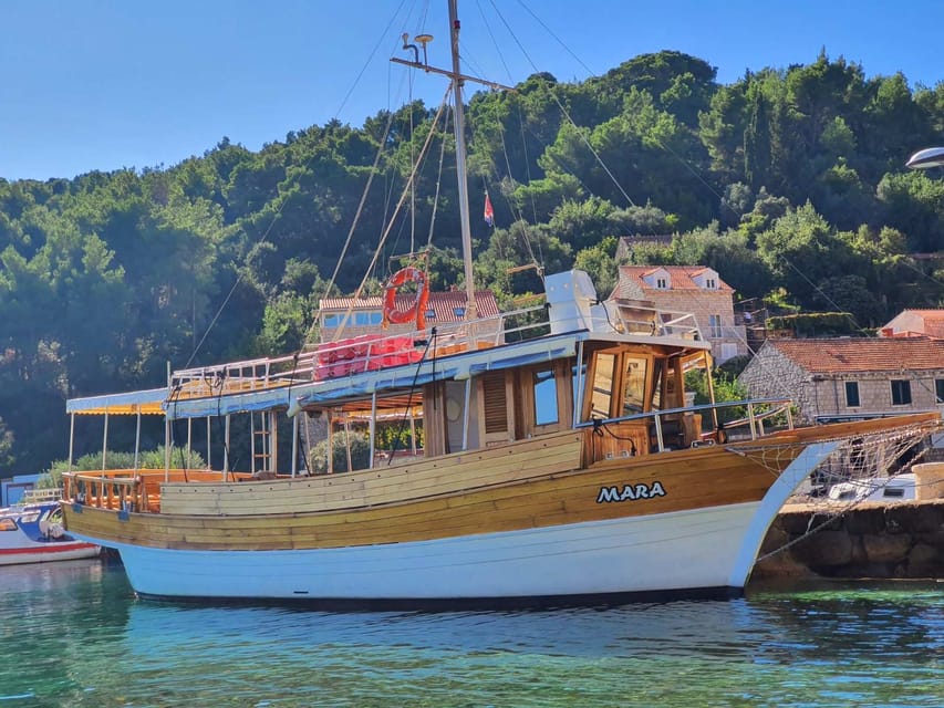 Dubrovnik: Elaphiti Islands Boat Cruise with Lunch & Drinks - The crew and pace make the difference
