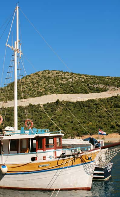 Dubrovnik: Full-Day Blue Cave & Elaphiti Islands Boat Tour - Key points to know before booking