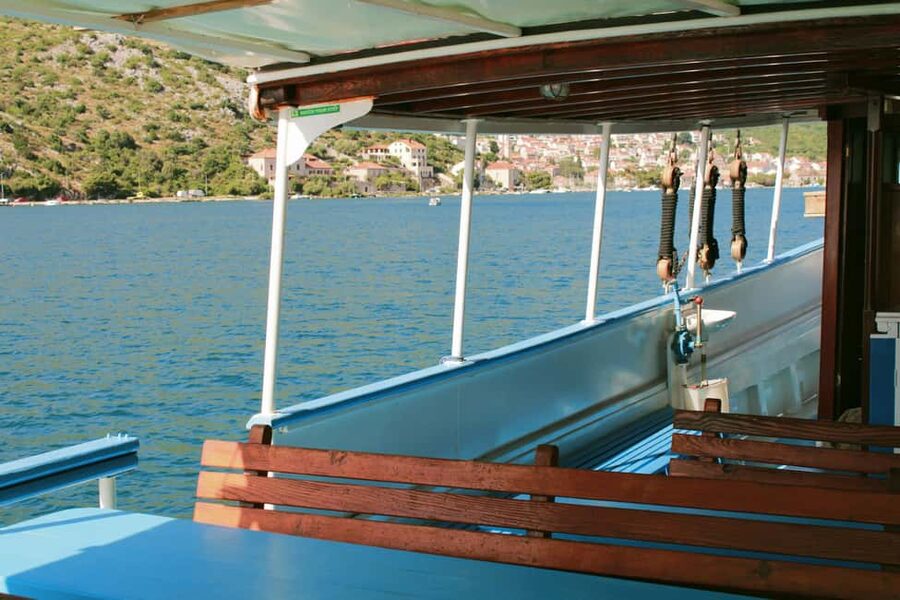 Dubrovnik: Full-Day Blue Cave & Elaphiti Islands Boat Tour - Šipan, olive groves, and Suđurađ