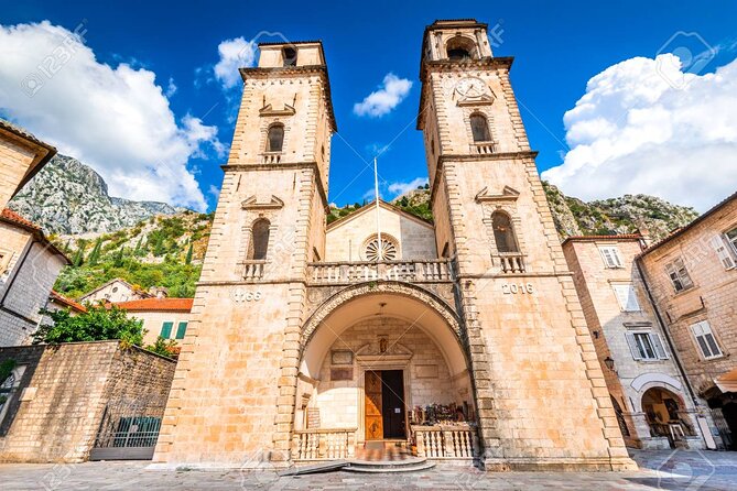 Dubrovnik Island-Hopping Cruise in the Elaphites with Lunch - Lunch on the Way to Lopud