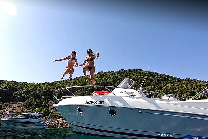 Dubrovnik Private Boat Excursion - Elaphite Islands - What the boat service adds to the experience