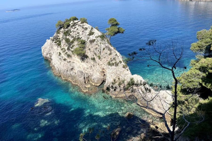 Dubrovnik: Private Luxury Yacht Tour to the Elaphite Islands - What the $1,649 price really covers