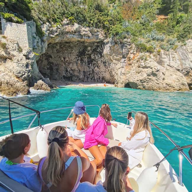 Dubrovnik Private Speedboat Tour to Elaphite Islands - The skipper makes or breaks the experience
