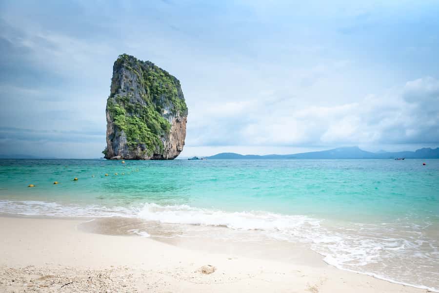 Early Bird Krabi 4 Islands from Phuket/Khaolak - What the speedboat ride feels like