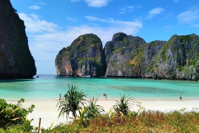 Early Bird Phi Phi and 4 Islands Tour by Speedboat from Krabi - Viking Cave is a short photo stop