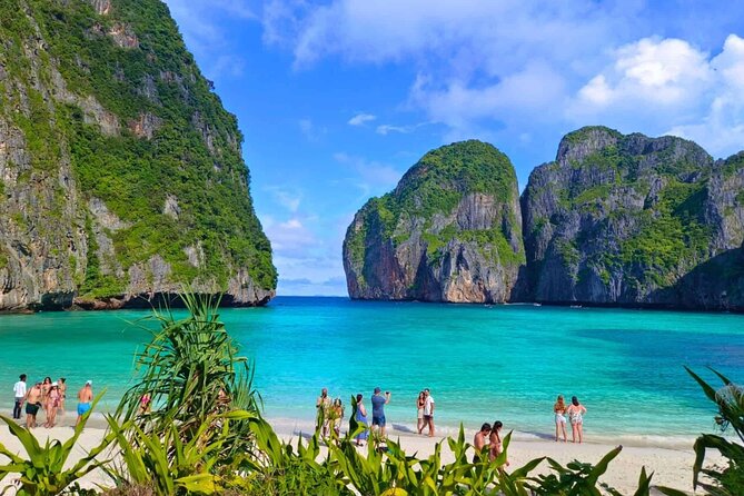 Early bird Phi Phi islands and 4 Islands by Speedboat Tour - What The $101.41 Price Really Covers