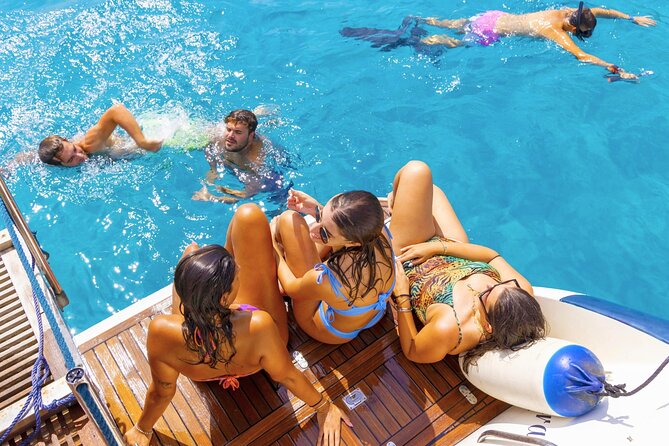 Egadi Islands Tour Favignana Levanzo by Boat with Lunch from Trapani - Levanzo begins at Cala Dogana