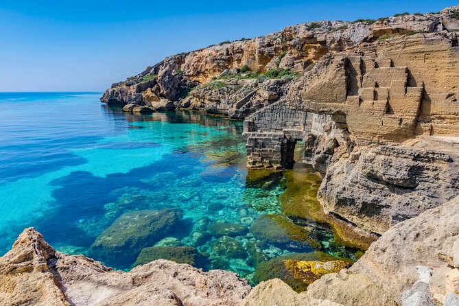 Egadi Islands Tour Favignana Levanzo by Boat with Lunch from Trapani - Aperitivo beside Bue Marino
