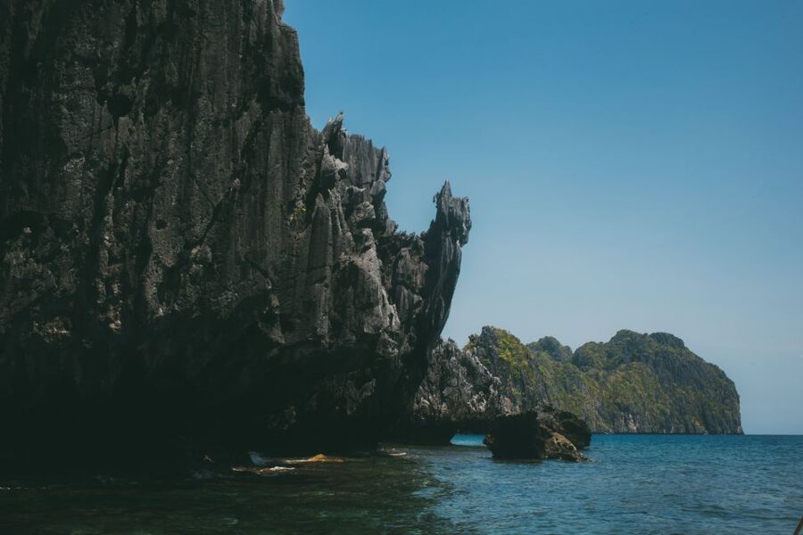El Nido: Full-Day Premium Island Hopping Catamaran Cruise - Who should book this cruise?