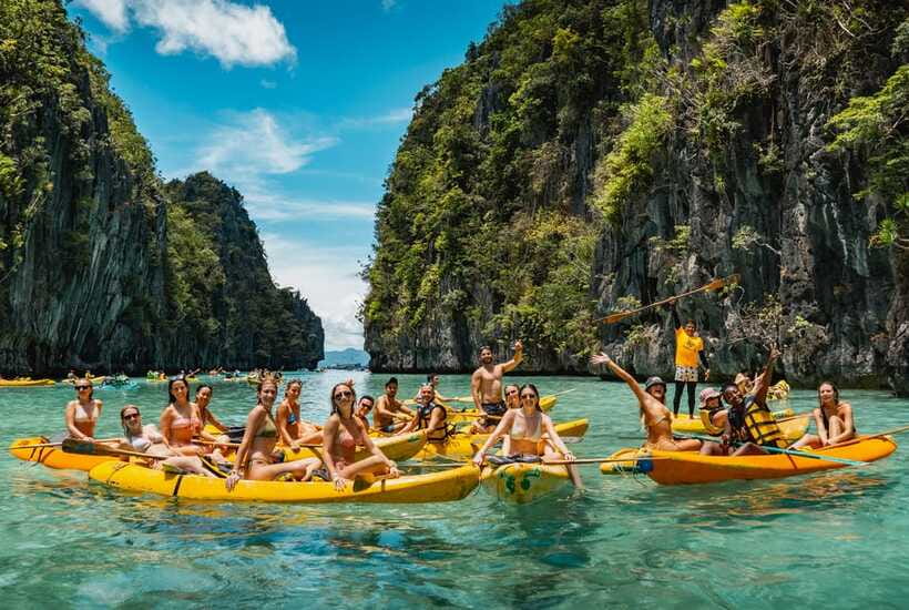 El Nido: Island Hopping Adventure by Haqqy Life - Seven Commandos Beach opens the day