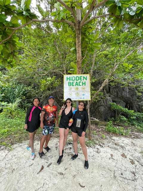 El Nido: Island Hopping and Snorkeling Private Boat Tour C - How the private format affects the value