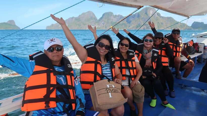 El Nido: Island Hopping TOUR A with Lunch, Transfer & EDTF - Comfort, safety, and accessibility