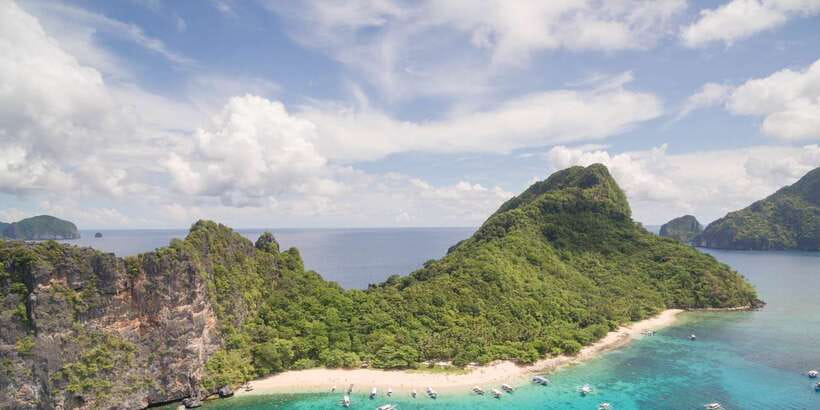 El Nido Island Hopping Tour C: Hidden Beaches & Shrine - Snorkeling is good, but do not promise yourself turtles