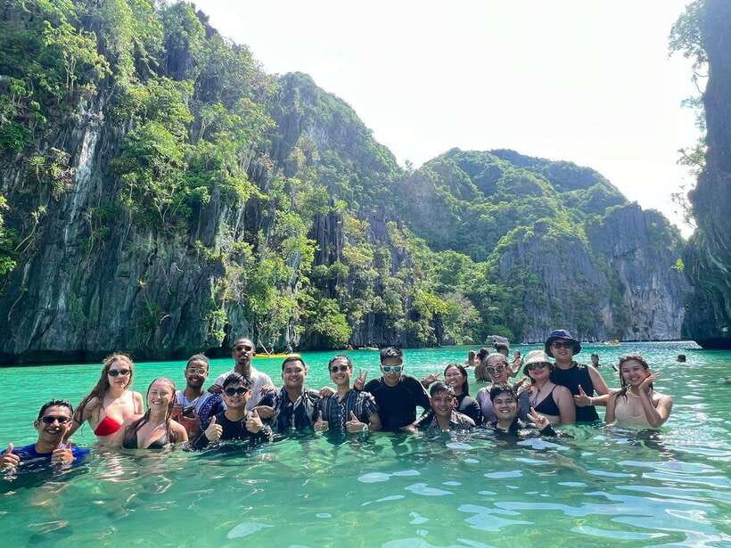 EL NIDO: Private Island Hopping Tour C w/BUFFET LUNCH - Talisay Beach brings a quieter hour