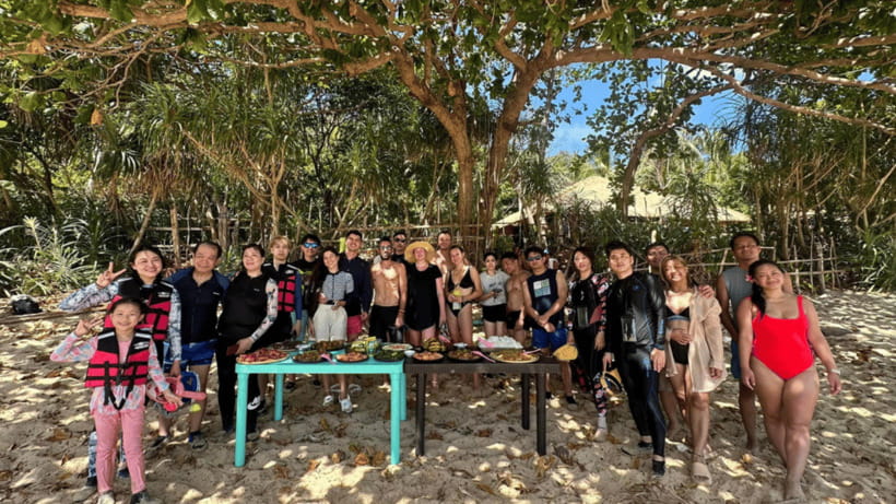 El Nido: Secret Lagoon Island Hopping with Lunch - Four El Nido highlights in six hours