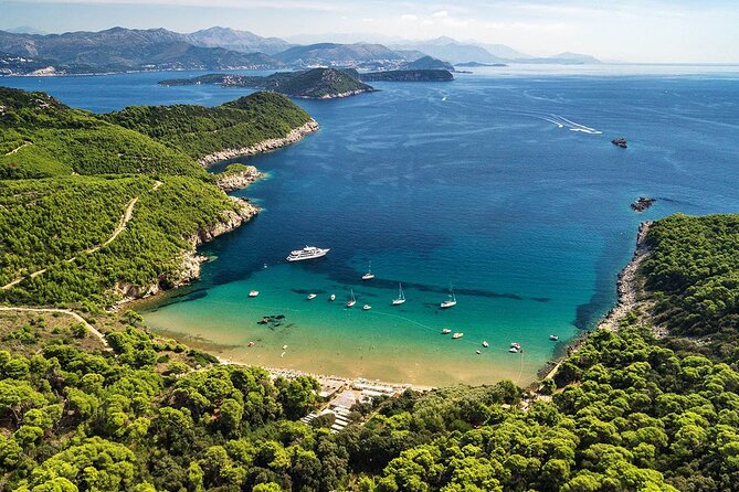 Elaphite Islands Cruise and Blue Cave Snorkeling Boat Tour from Dubrovnik - The Boat, Crew, and Comfort Level