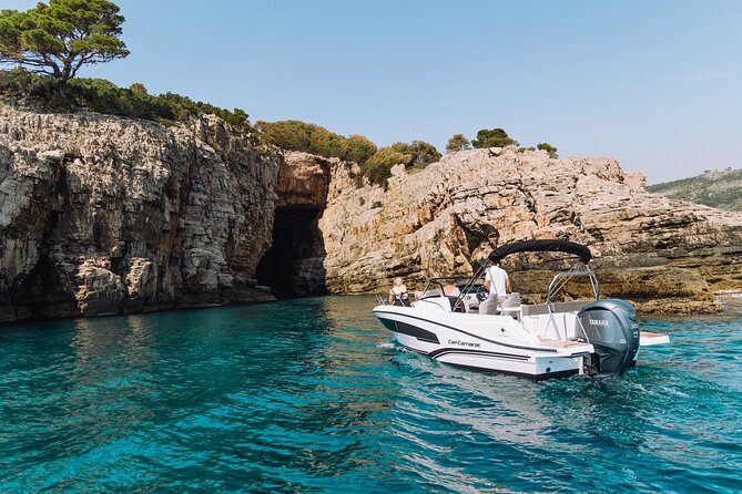 Elaphite Islands Luxury Private Boat Tour with Cap Camarat 7.5 - The skipper is a major part of the experience
