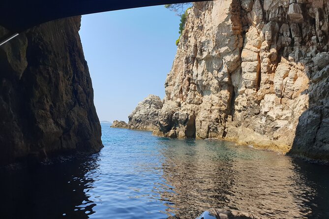 Elaphiti Islands 6 Hours Private Speedboat Tour - Sipan: olive oil, vineyards, and a larger island feel