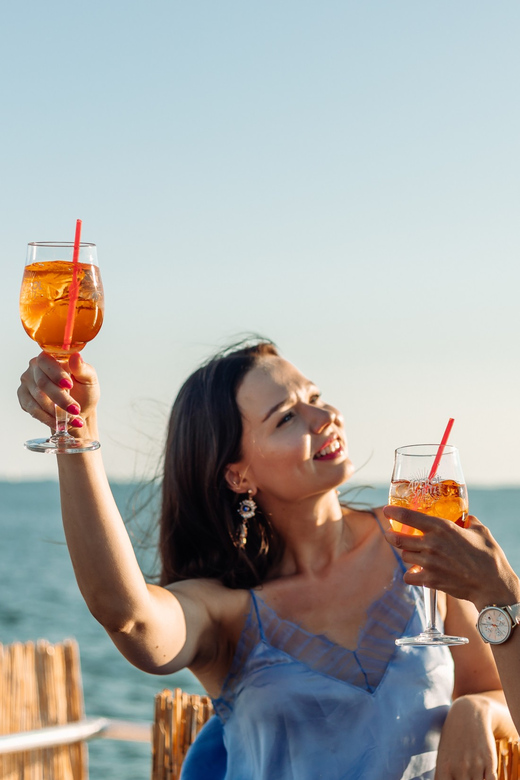 Espoo: Archipelago Terrace Cruise - Why the Open-Air Sundeck Matters