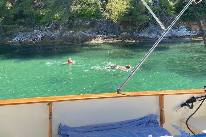 Experience Zadar Archipelago with private Antares sailing tour - Galevac: a tiny islet near Preko
