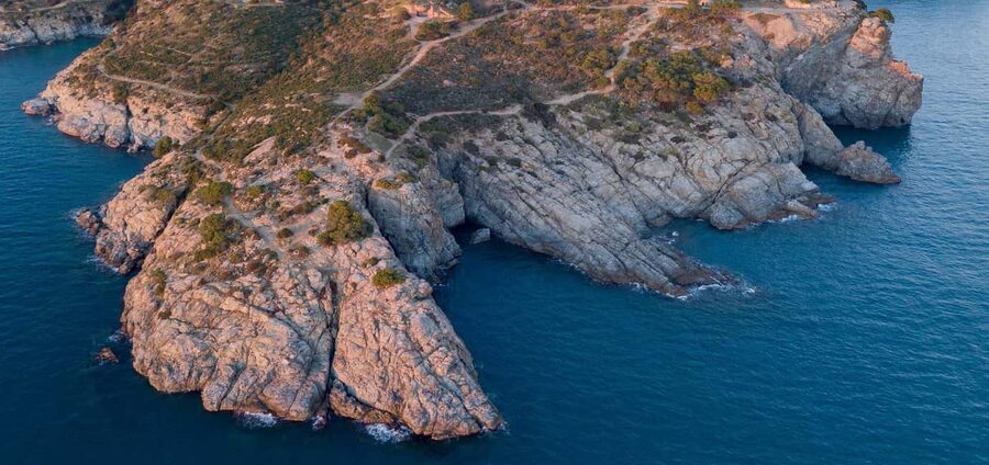 Explore the Medes Islands & Discover the Magic of Estartit! - Cala Montgó and the Foradada cave