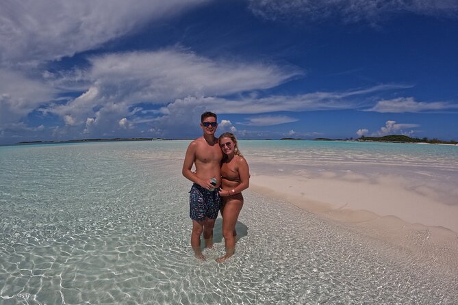 Exuma Island Hopping Swimming Pigs Tour with Lunch from Nassau - Allen Cay and its rare rock iguanas
