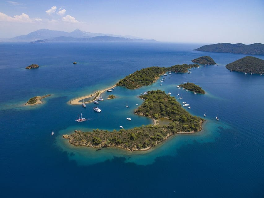 Fethiye: 12 Islands Boat Tour with Lunch and Hotel Pickup - What makes this Fethiye boat day worthwhile