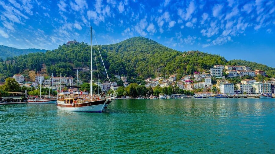 Fethiye: 12 Islands Boat Tour with Lunch and Hotel Pickup - Setting out from Fethiye for a full day at sea
