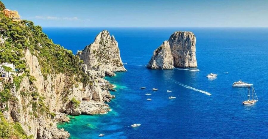From Amalfi: Li Galli and Capri Islands Boat Tour - Capri and the Faraglioni