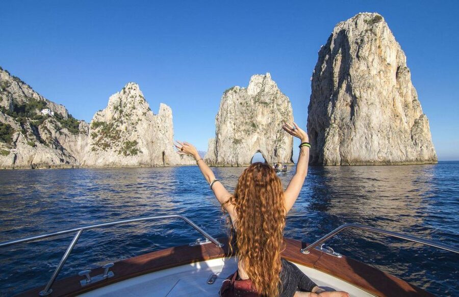 From Amalfi: Li Galli and Capri Islands Boat Tour - Boarding the gozzo at 9:30am